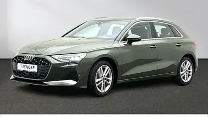 Gebraucht Audi A3 Advanced 204 PS (150 kW) 2025 Distriktgrün Limousine