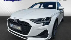 Arkonaweiß Neu 2025 Audi A3 Sportback Limousine | 34.980 € (Guter Preis)