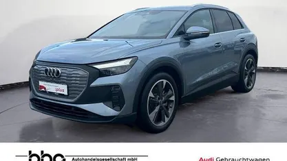 Gebraucht Audi Q4 e-tron Ambiente 150 kW (204 PS) 2025 Geysirblau metallic SUV