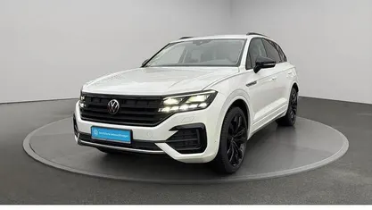 Gebraucht VW Touareg Atmosphere 286 PS (210 kW) 2021 Oryxwhite perlmutteffekt SUV