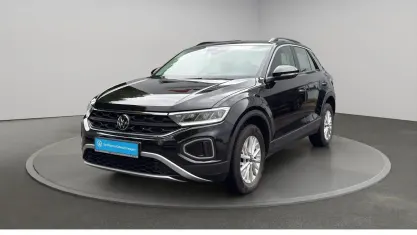 Gebraucht VW T-Roc Life 150 PS (110 kW) 2023 Deep black perleffekt SUV