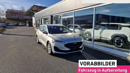 Polar silber met. Gebraucht 2022 Ford Focus Cool & Connect Kombi | 17.399 € (Fairer Preis)