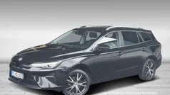 Schwarz, pebble black Gebraucht 2023 MG MG5 EV Luxury Kombi | 24.990 € (Fairer Preis)