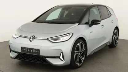 Gebraucht VW ID.3 GTX 210 kW (286 PS) 2025 Scale silver metallic Kleinwagen