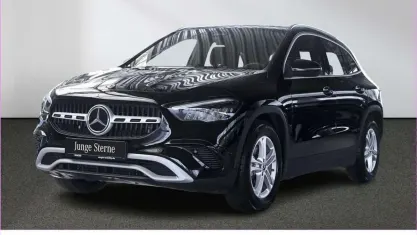 Używany Mercedes GLA200 163 KM (119 kW) 2024 Czarny SUV
