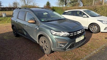 Używany Dacia Jogger Extreme 110 KM (80 kW) 2024 Zielony Minivan