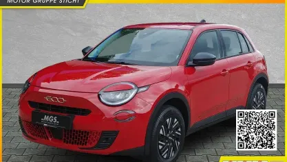 Ny Fiat 600 145 HK (106 kW) 2025 Röd SUV