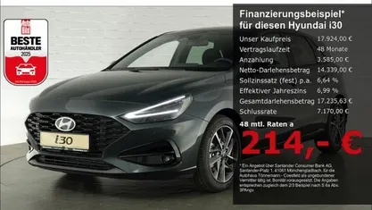 Gruen Gebraucht 2025 Hyundai i30 Advantage Limousine | 17.924 € (Guter Preis)