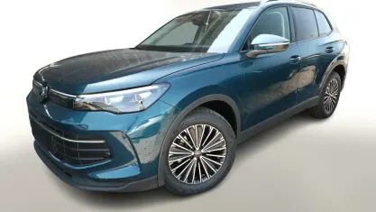 Neu VW Tiguan IQ Drive 150 PS (110 kW) 2026 Nightshade blue SUV