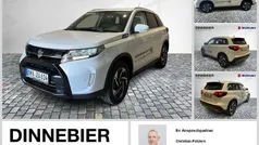 Weiß (metallic) Neu 2025 Suzuki Vitara Comfort+ SUV | 23.880 € (Fairer Preis)