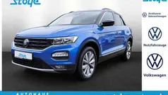 Ravennablau metallic schwarz Gebraucht 2022 VW T-Roc Style SUV | 19.689 € (Guter Preis)