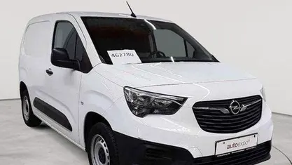 Jade weiß Gebraucht 2022 Opel Combo Selection Van | 10.790 € (Superpreis)