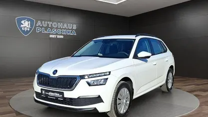 Gebraucht Skoda Kamiq Active 95 PS (69 kW) 2022 Candyweiß SUV