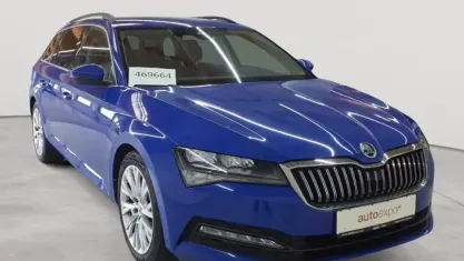 Gebraucht Skoda Superb Ambition 200 PS (147 kW) 2021 Energyblau uni Kombi
