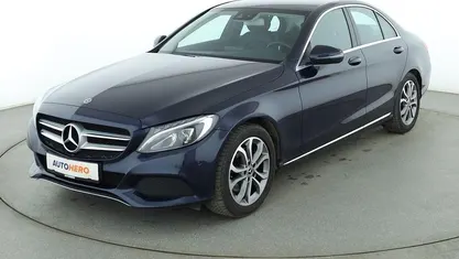 Gebraucht Mercedes C220 Avantgarde 170 PS (125 kW) 2018 Blau Limousine