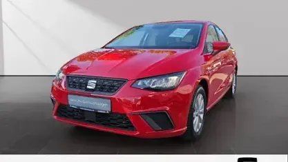 Begagnad Seat Ibiza Style 110 HK (80 kW) 2023 Röd Halvkombi