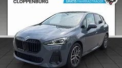 Grau Neu 2025 BMW 220 M Sport Van / Kleinbus | 45.940 € (Fairer Preis)