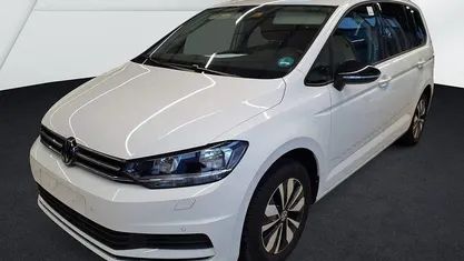 Gebraucht VW Touran Goal 150 PS (110 kW) 2025 Van / Kleinbus