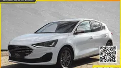 Frostweiß Gebraucht 2024 Ford Focus Titanium Limousine | 22.490 € (Guter Preis)