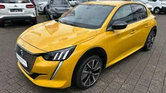 Faro gelb Gebraucht 2021 Peugeot e-208 GT Kleinwagen | 17.900 € (Fairer Preis)