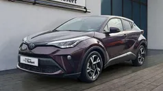 Violett Gebraucht 2023 Toyota C-HR Team SUV | 28.980 € (Fairer Preis)