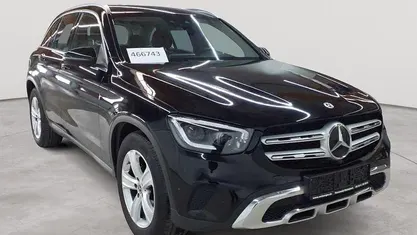 Gebraucht Mercedes GLC220 194 PS (142 kW) 2021 SUV