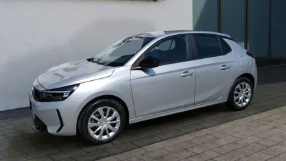 Neu Opel Corsa Edition 102 PS (75 kW) 2026 Silber Kleinwagen