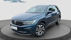 Nightshade blue (blau) Gebraucht 2022 VW Tiguan Active SUV | 27.260 € (Fairer Preis)
