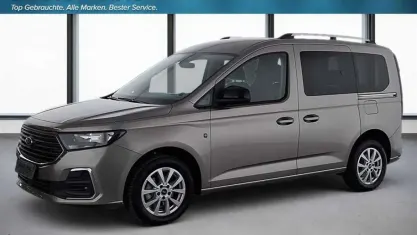 Gebraucht Ford Tourneo Connect Titanium 102 PS (75 kW) 2024 Silber Van / Kleinbus