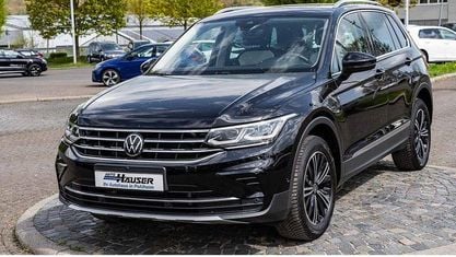 Second-hand VW Tiguan Elegance 245 CP (180 kW) 2022 Negru SUV
