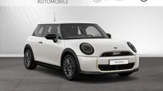 Gebraucht 2025 Mini Cooper Kleinwagen | 28.800 € (Guter Preis)