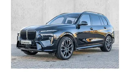 Gebraucht BMW X7 M Sport 352 PS (258 kW) 2025 Schwarz SUV