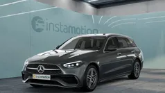 Grau Gebraucht 2024 Mercedes 200 Van / Kleinbus | 41.734 € (Guter Preis)