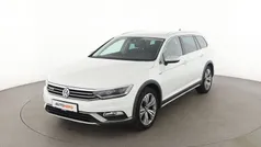 Weiß Gebraucht 2016 VW Passat Alltrack Kombi | 19.710 € (Fairer Preis)