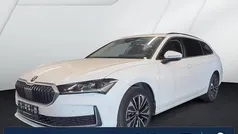 Purity weiss Gebraucht 2024 Skoda Superb Selection Kombi | 36.979 € (Superpreis)