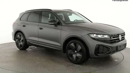 Silizium grau metallic Neu 2025 VW Touareg R-line SUV | 78.045 € (Superpreis)