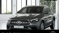 Blau Gebraucht 2025 Mercedes GLA180 AMG SUV | 42.750 € (Fairer Preis)