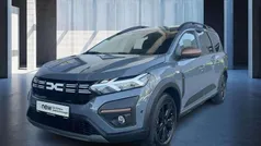 Gebraucht 2024 Dacia Jogger Extreme Van / Kleinbus | 20.490 € (Fairer Preis)
