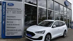 Frostweiß Gebraucht 2022 Ford Focus Cool & Connect Kombi | 18.490 € (Guter Preis)