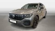 Grau Gebraucht 2022 VW Touareg R-line SUV | 55.680 € (Fairer Preis)