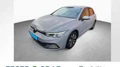 Gebraucht 2024 VW Golf VIII Move Limousine | 23.890 € (Guter Preis)