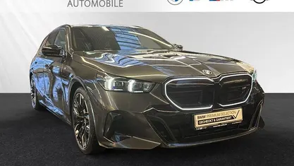 Gebraucht 2024 BMW i5 Comfort Edition Kombi | 73.800 € (Guter Preis)