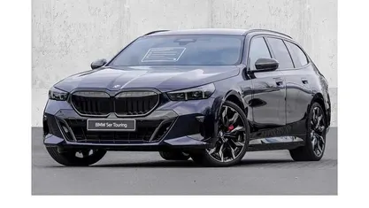 Gebraucht BMW 550e M Sport 313 PS (230 kW) 2025 Kombi