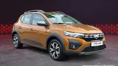Orange Gebraucht 2023 Dacia Sandero Expression Kleinwagen | 16.470 € (Fairer Preis)