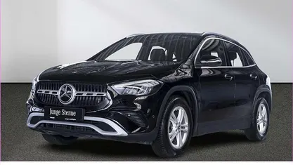 Gebraucht Mercedes GLA200 Advanced 163 PS (119 kW) 2024 Schwarz SUV