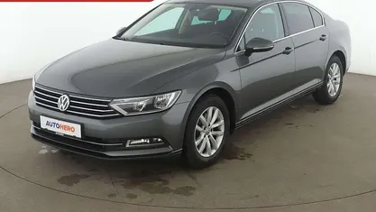 Gebraucht VW Passat Comfortline 150 PS (110 kW) 2016 Grau Limousine