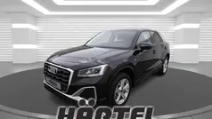 Mythosschwarz Gebraucht 2023 Audi Q2 S-Line SUV | 25.900 € (Guter Preis)