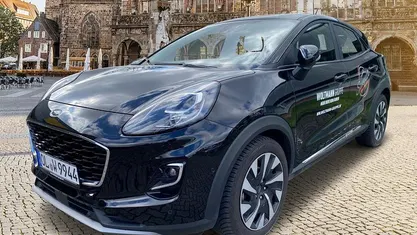 Obsidianschwarz metallic Gebraucht 2023 Ford Puma Titanium Coupé | 18.950 € (Fairer Preis)