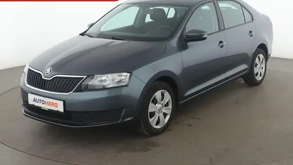 Grau Gebraucht 2019 Skoda Rapid Active Limousine | 10.550 € (Fairer Preis)