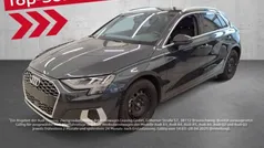 Grau Gebraucht 2024 Audi A3 Sportback Advanced Limousine | 30.750 € (Guter Preis)